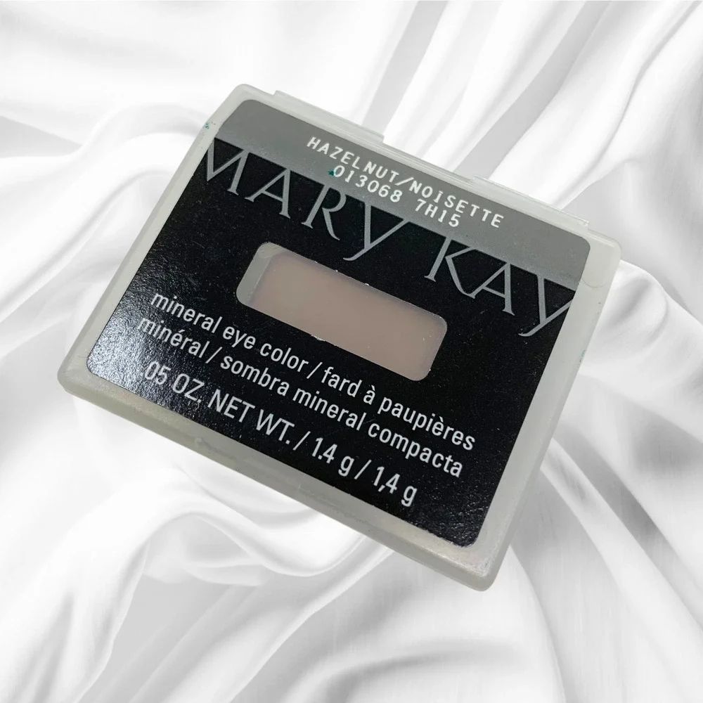 Vintage NEW Mary Kay Mineral Eye Color Hazelnut Matte Neutral Brown Eyeshadow